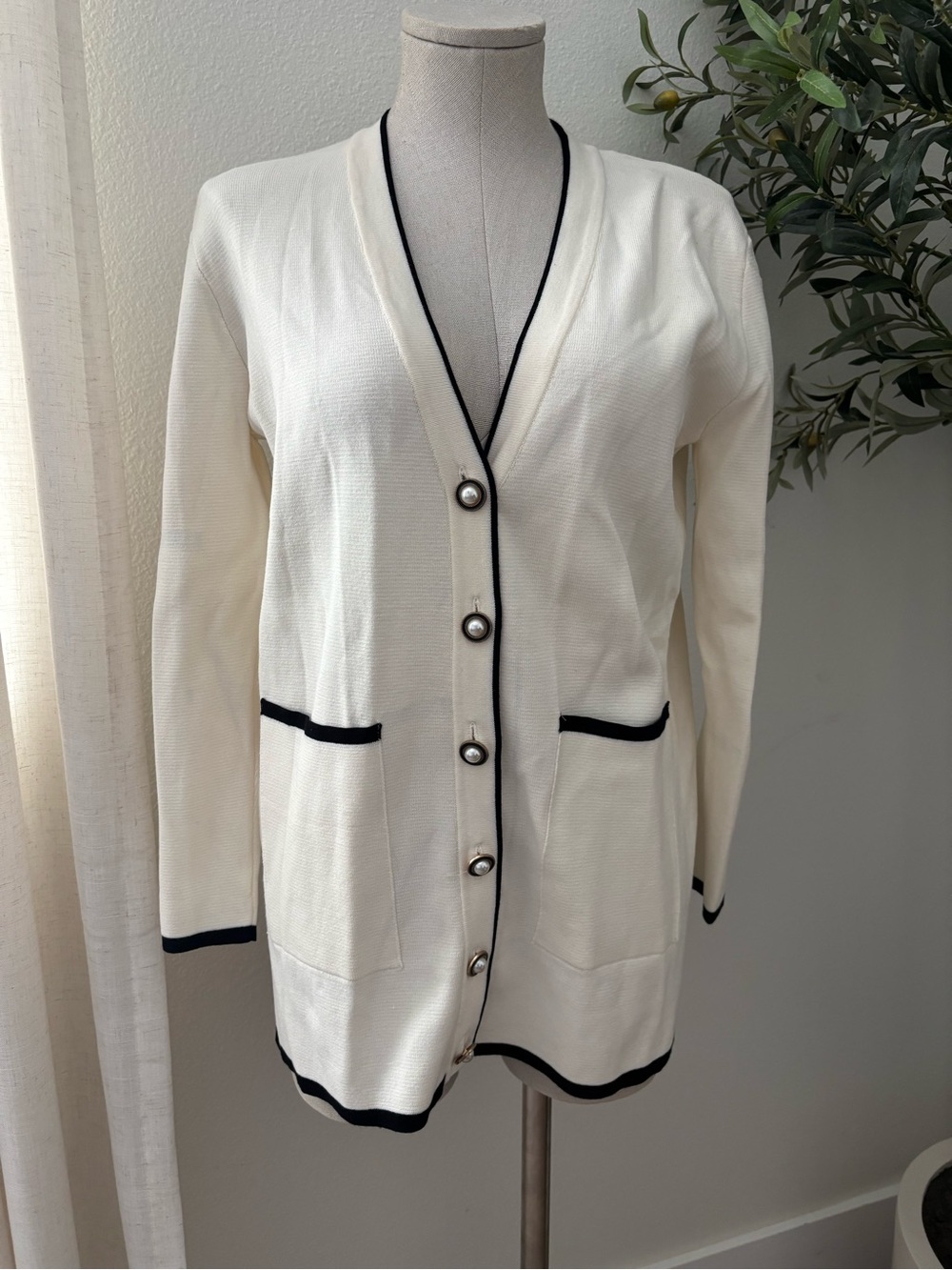 Level Eight Cardigan Sz S